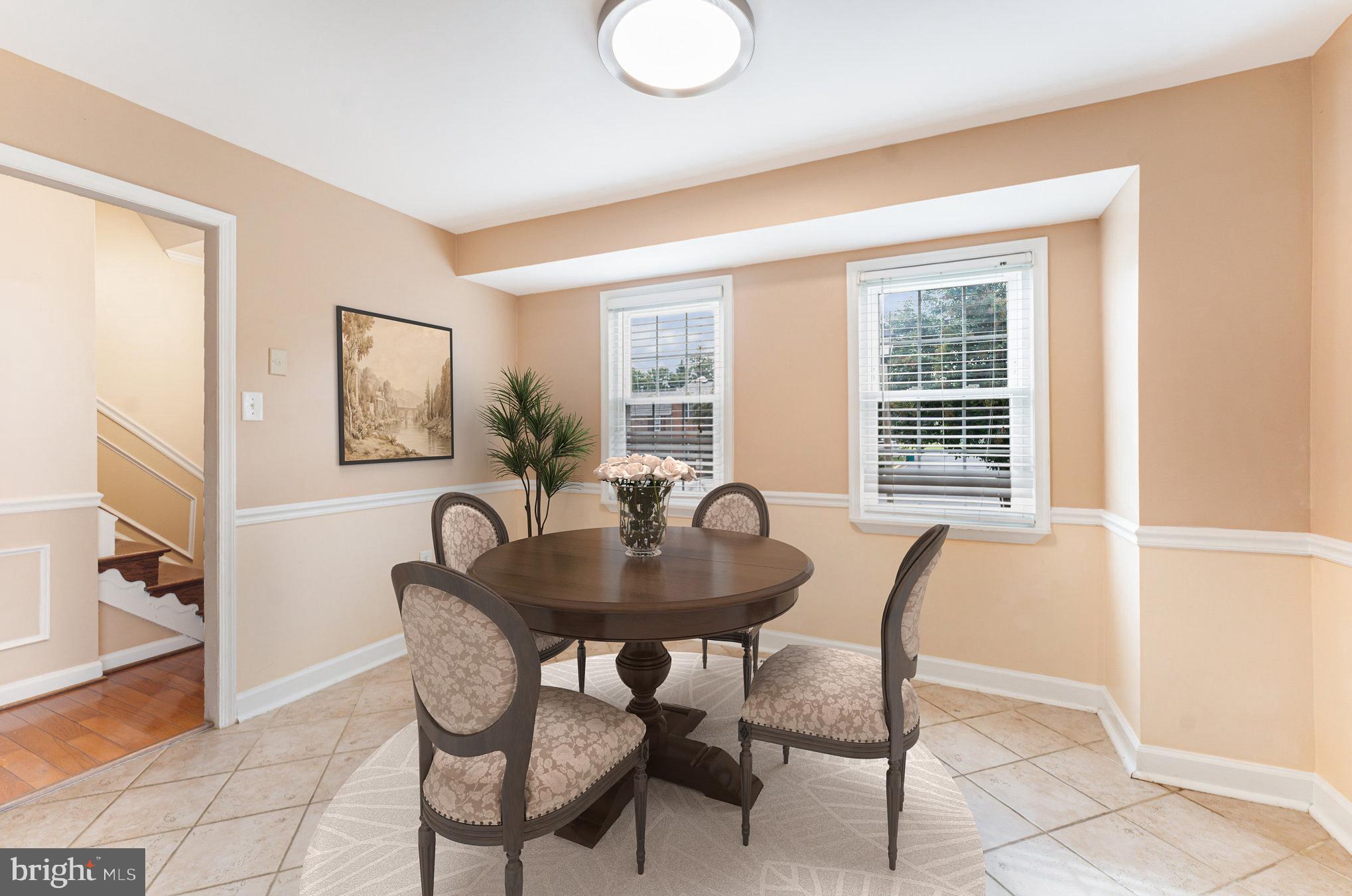 SOUTHGATE WOODS TOWNHOUSES - Residential