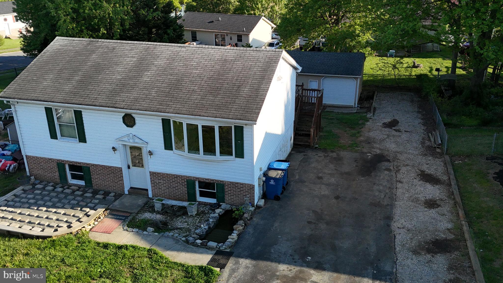 GRAY MOUNT - Residential