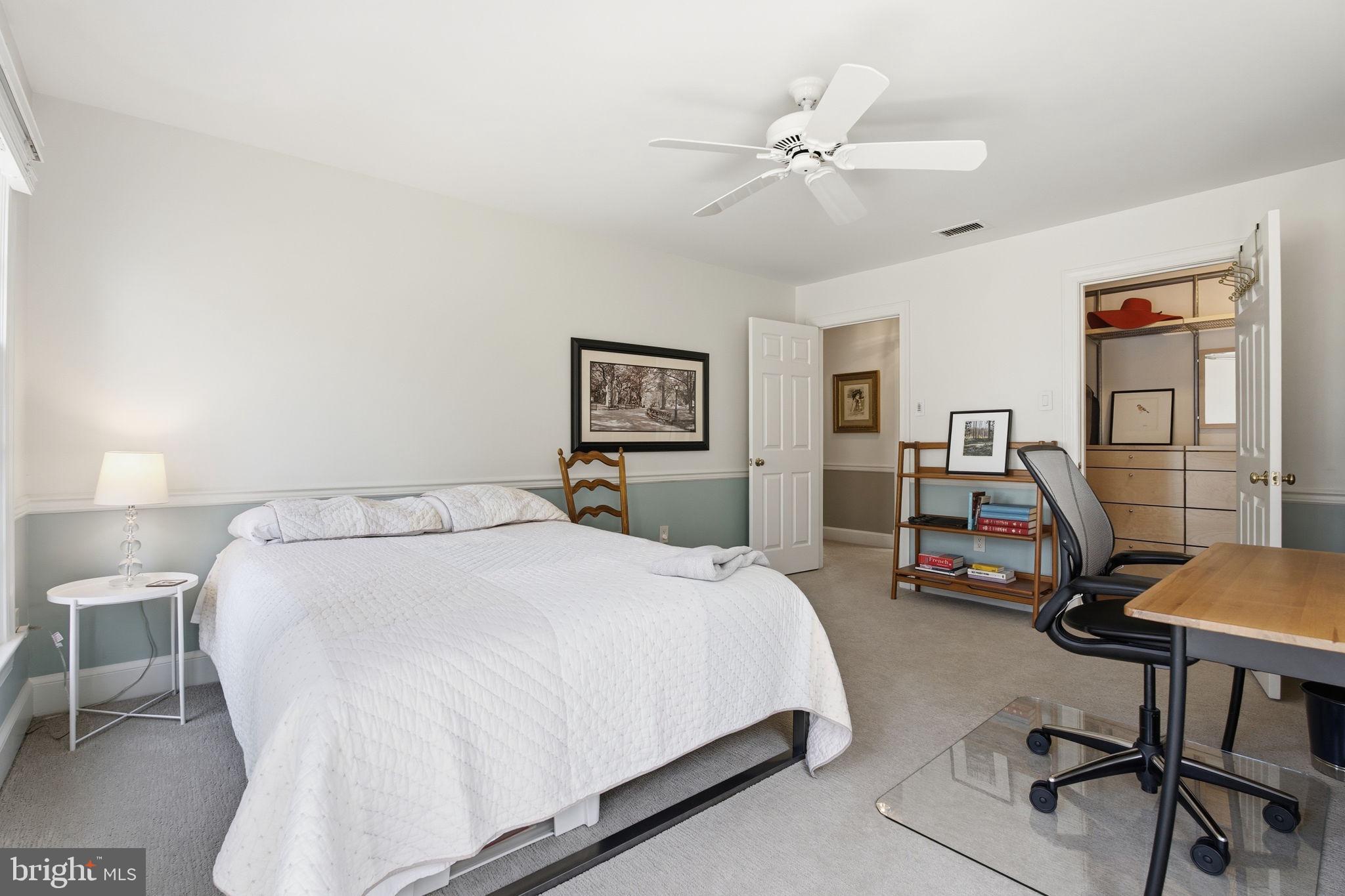 MOUNT HEBRON - Residential