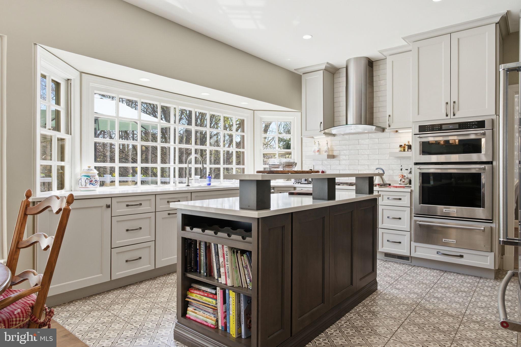 MOUNT HEBRON - Residential