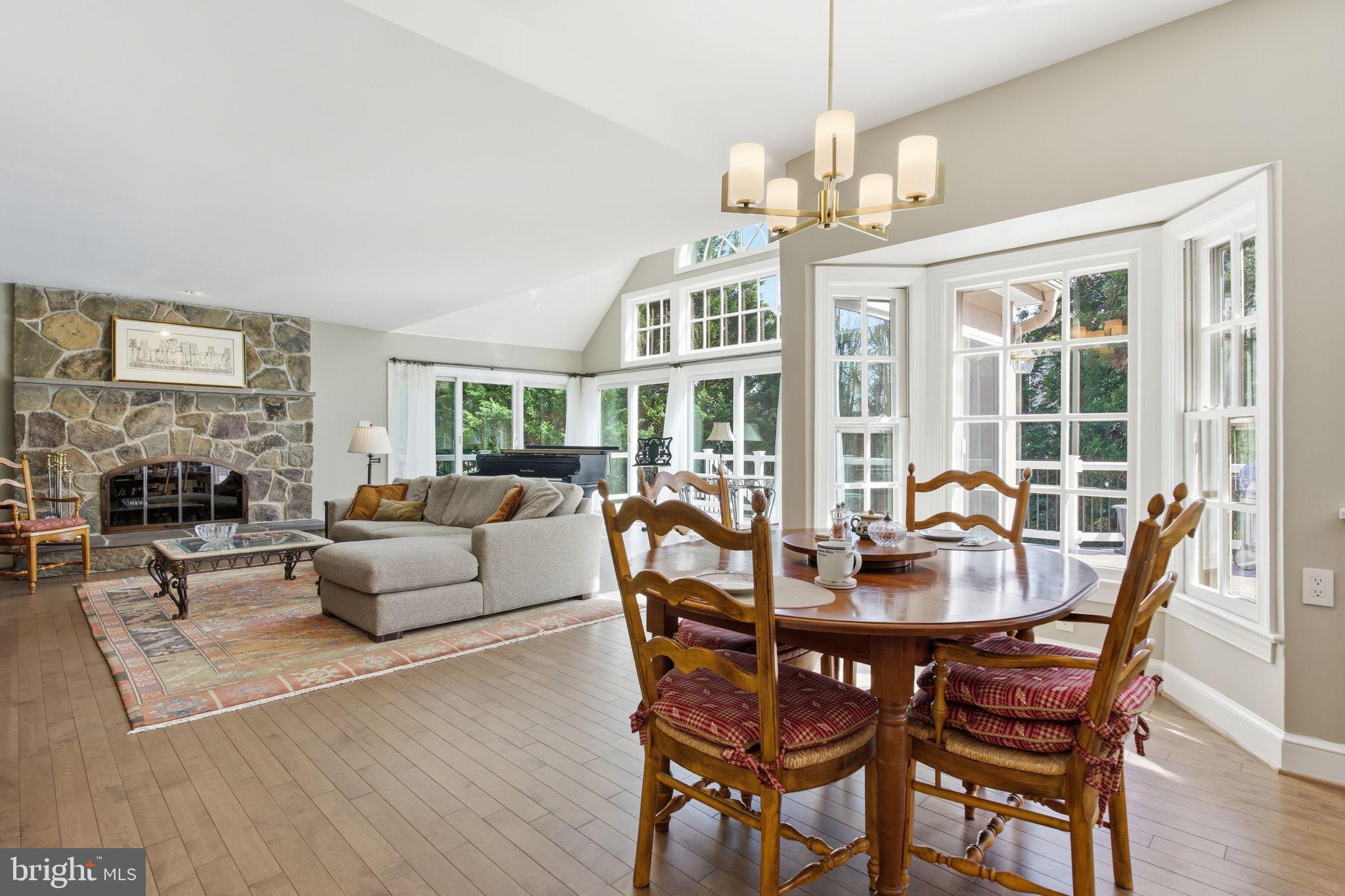 MOUNT HEBRON - Residential