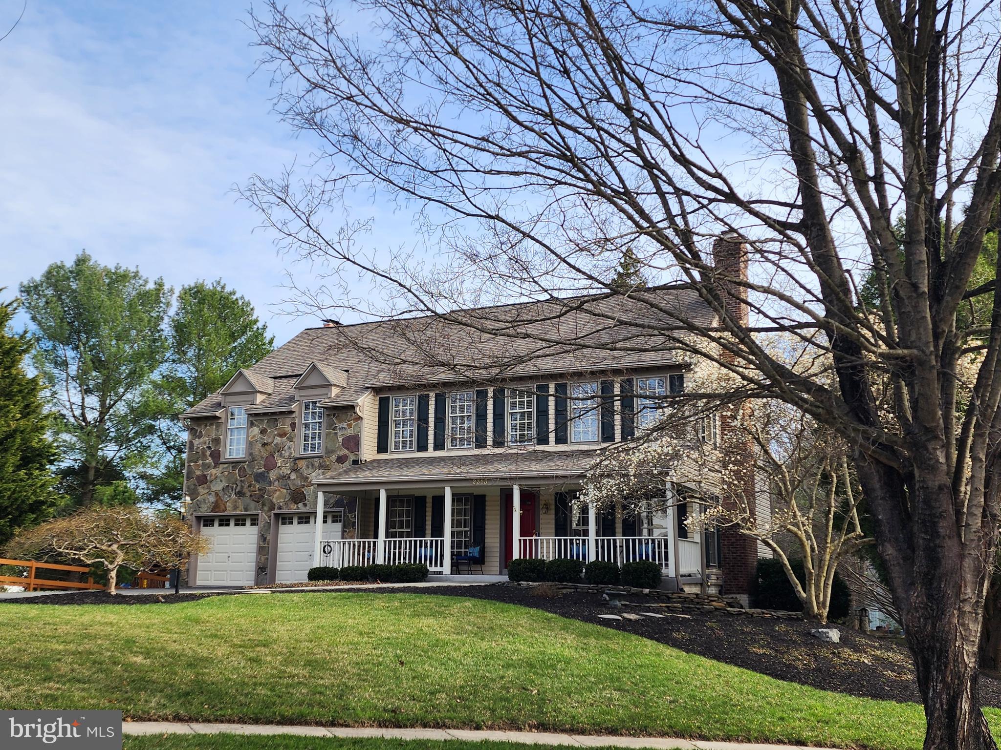 2313 OLD MAPLE COURT