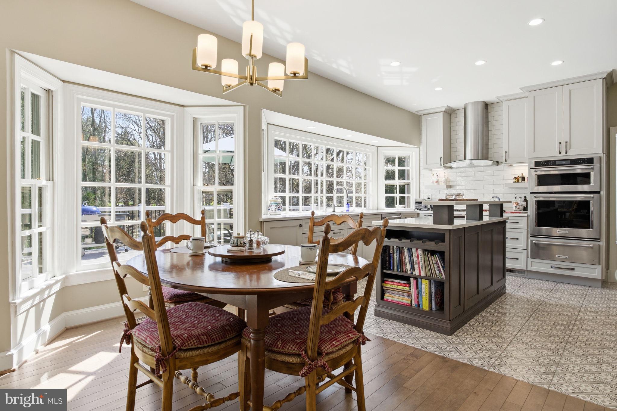 MOUNT HEBRON - Residential