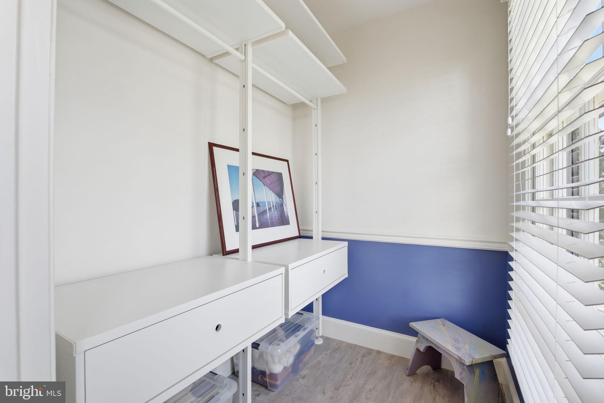 MOUNT HEBRON - Residential