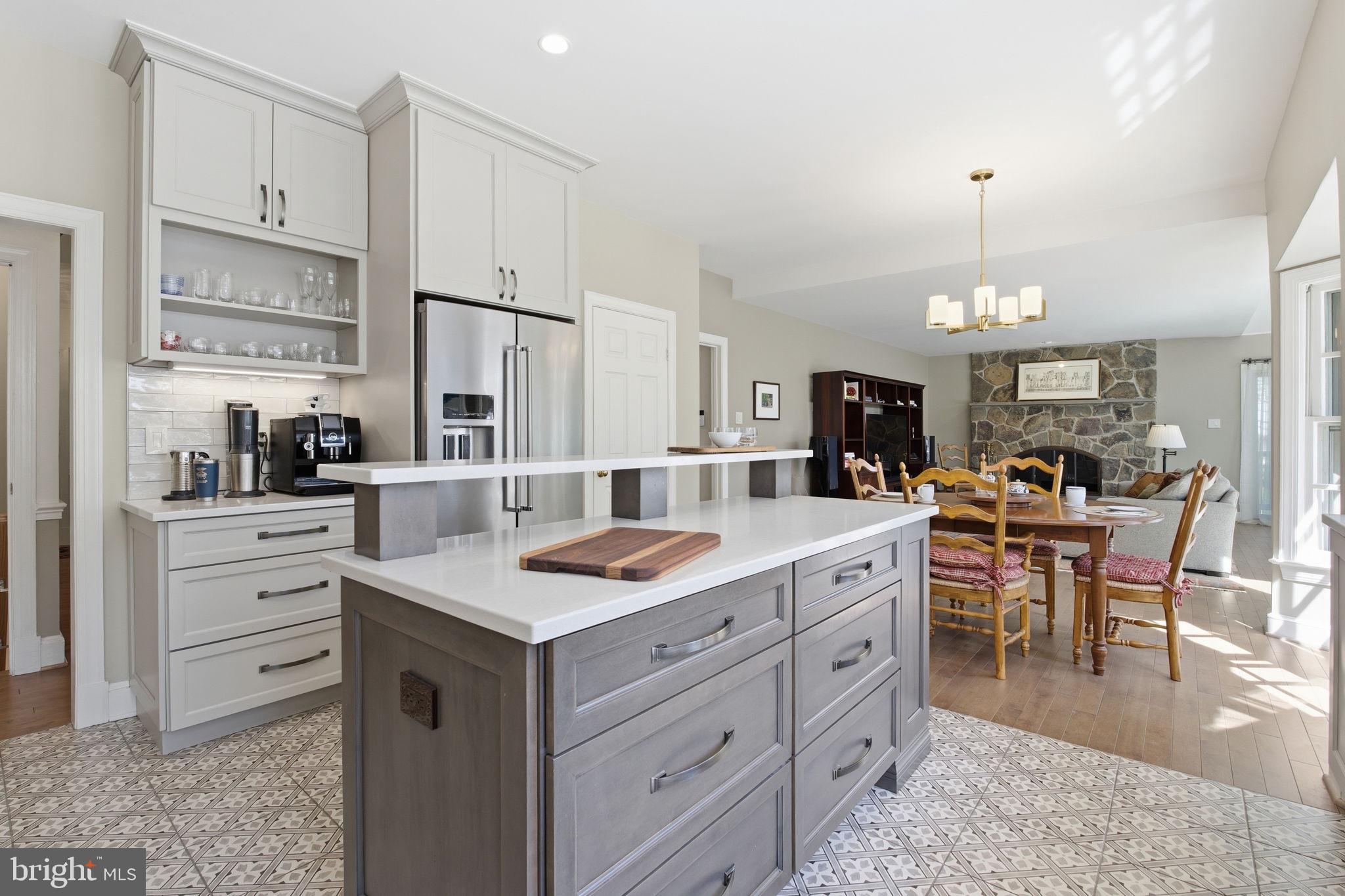 MOUNT HEBRON - Residential