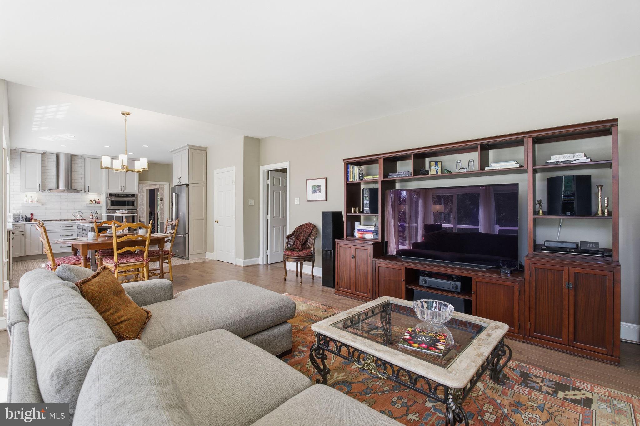 MOUNT HEBRON - Residential