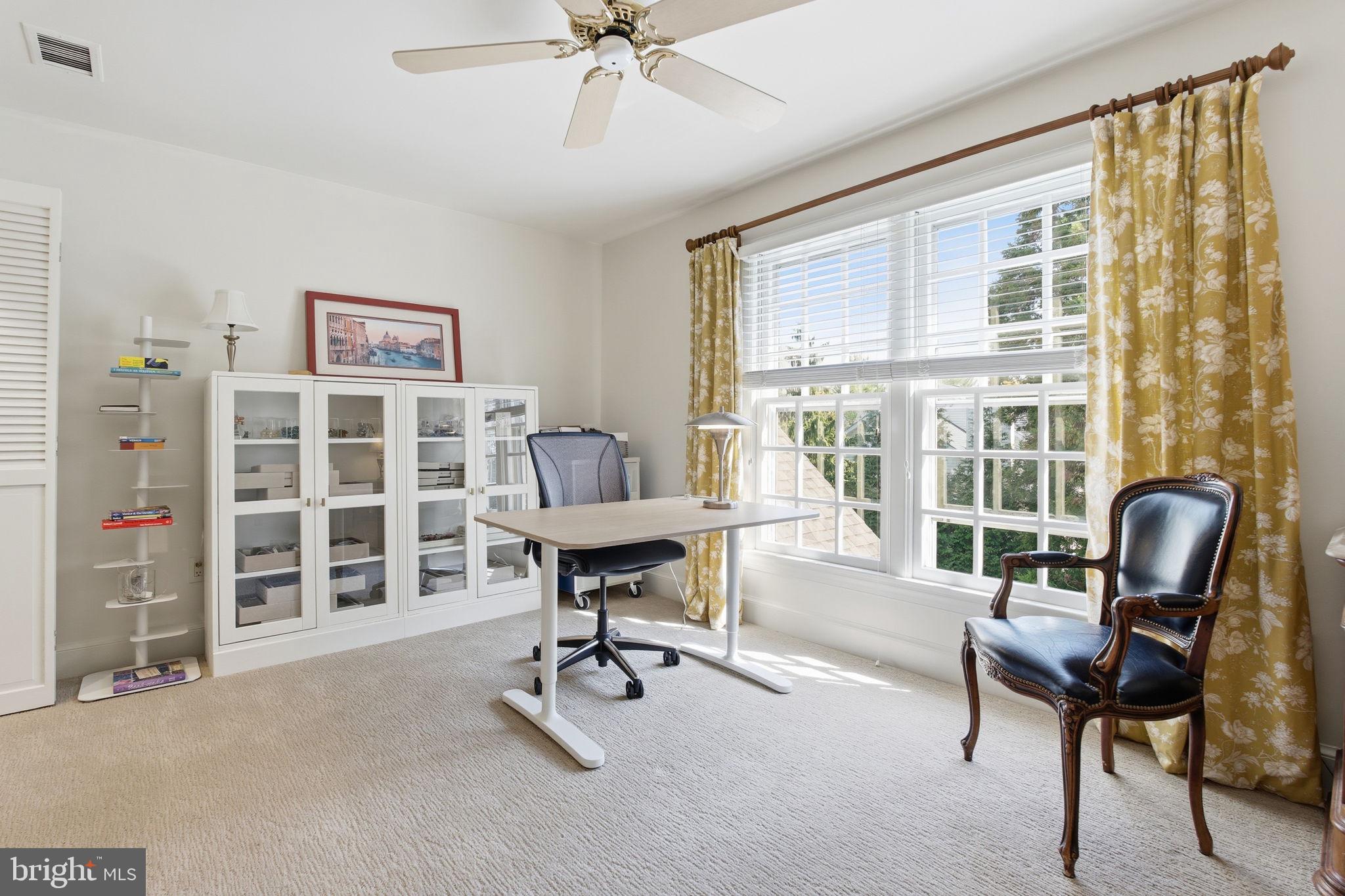 MOUNT HEBRON - Residential