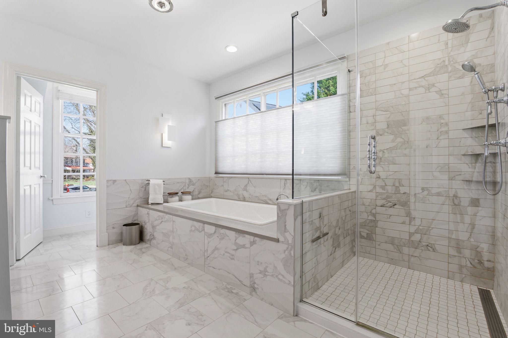 MOUNT HEBRON - Residential