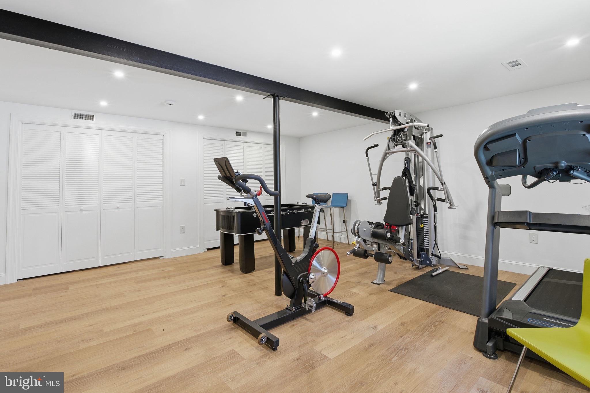 MOUNT HEBRON - Residential