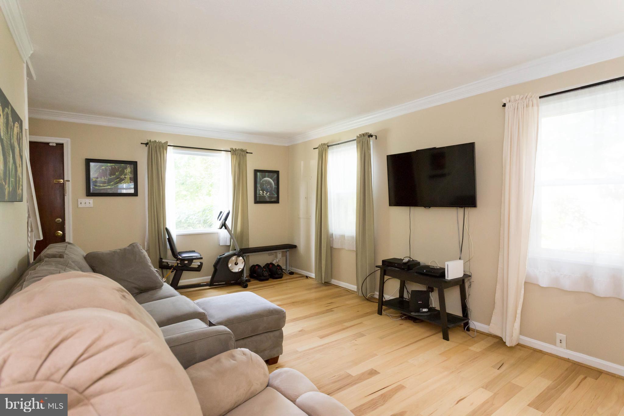 HUNTINGTON - Residential Lease