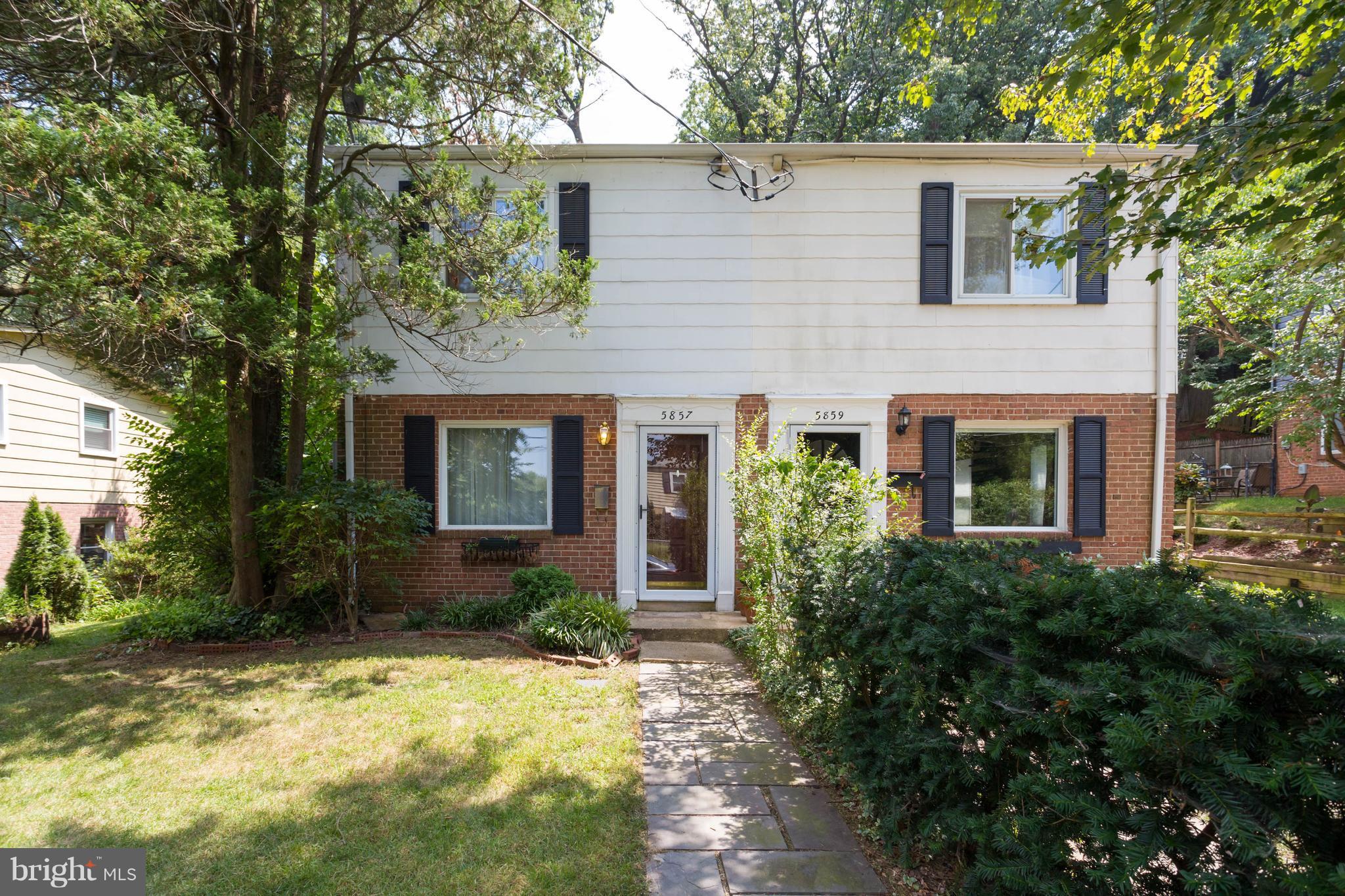 HUNTINGTON - Residential Lease