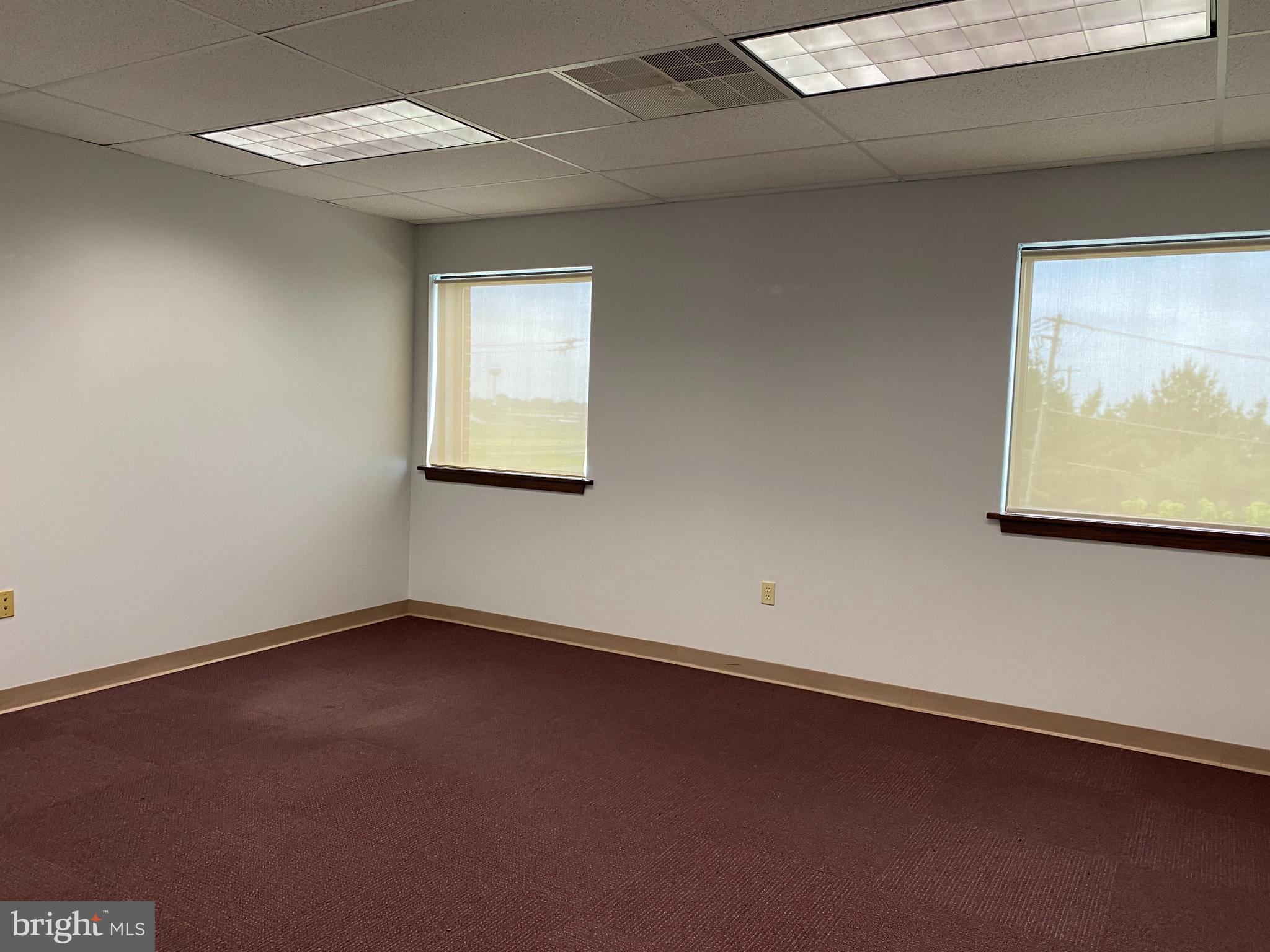 COATESVILLE - Commercial Sale