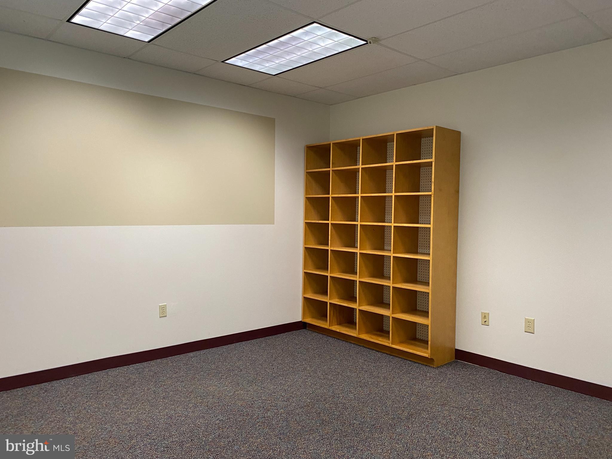 COATESVILLE - Commercial Sale