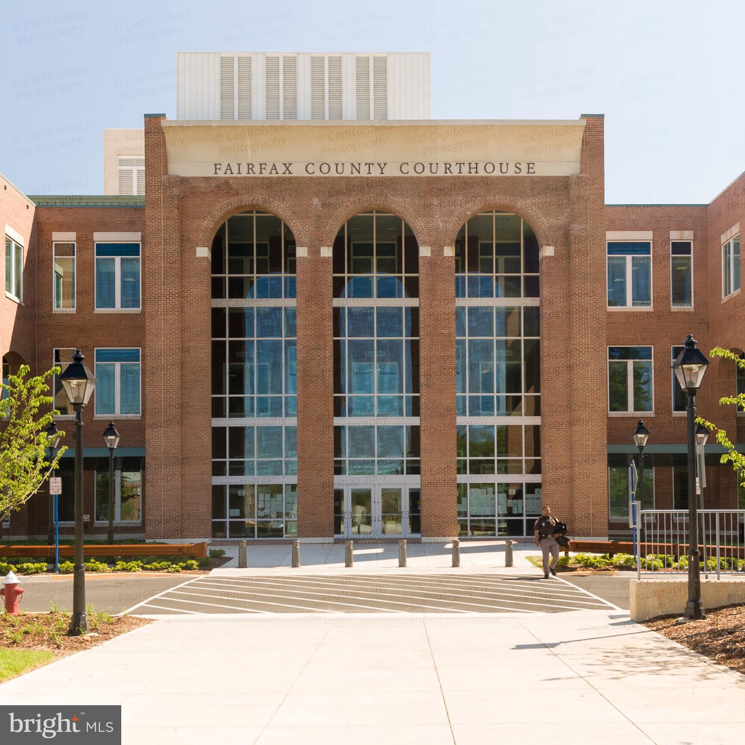FAIRFAX CENTER LANDBAY - Residential