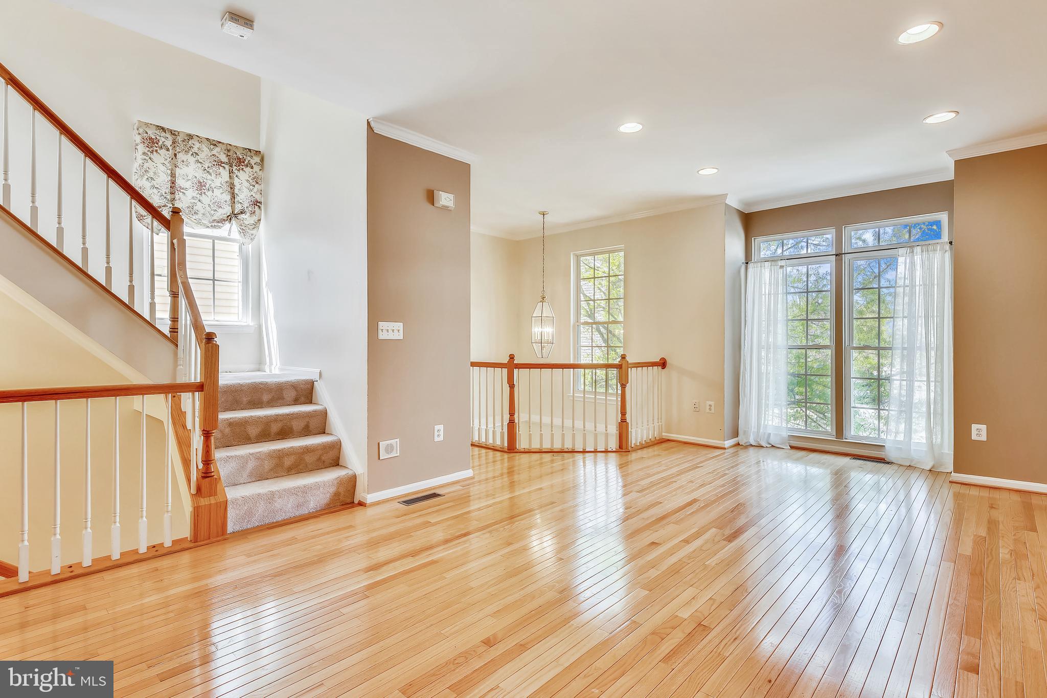 FAIRFAX CENTER LANDBAY - Residential