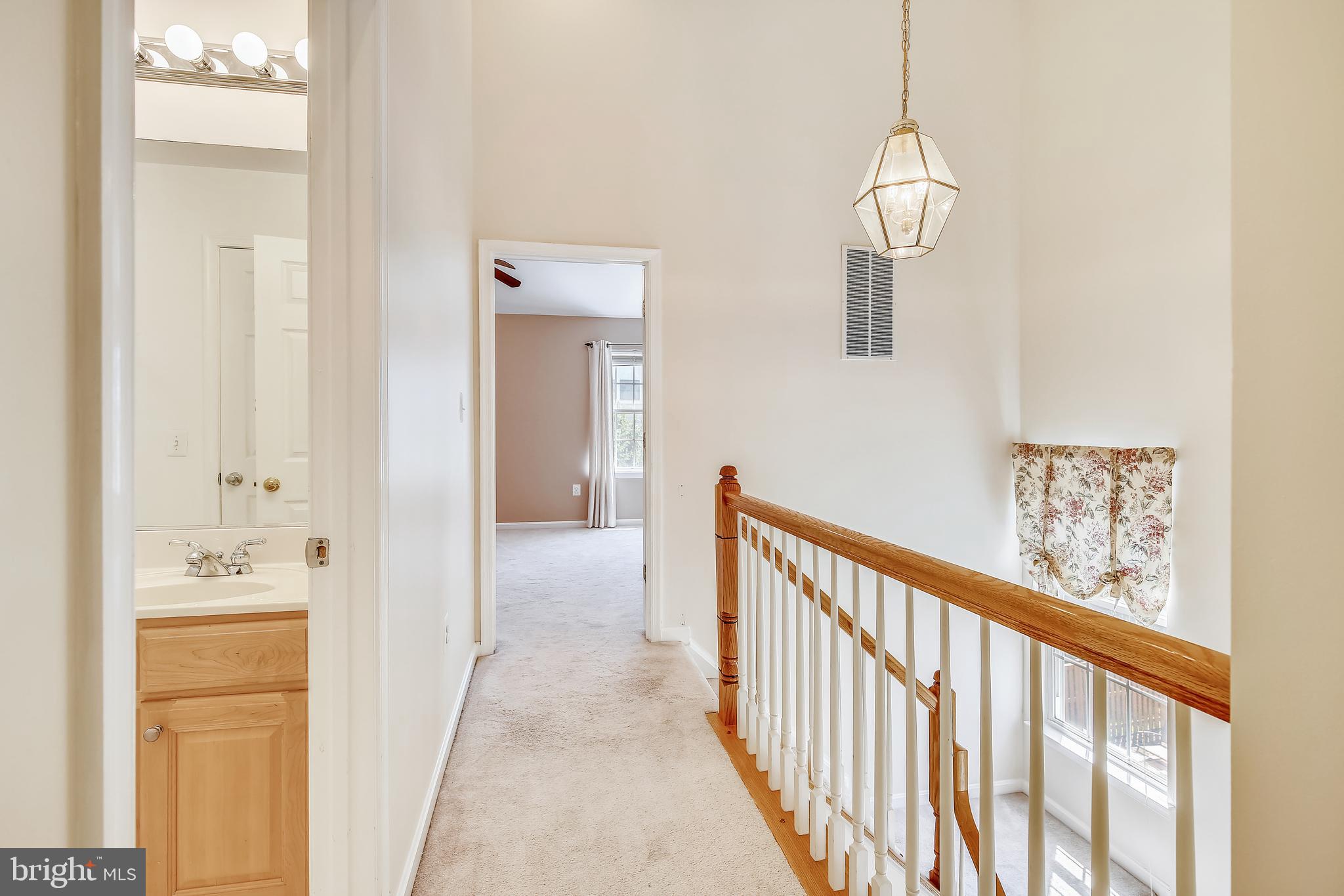 FAIRFAX CENTER LANDBAY - Residential