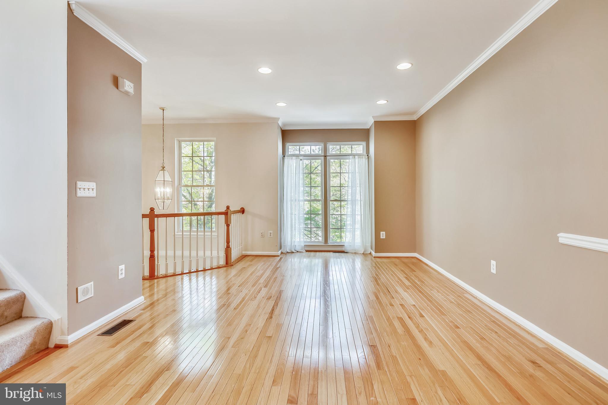 FAIRFAX CENTER LANDBAY - Residential