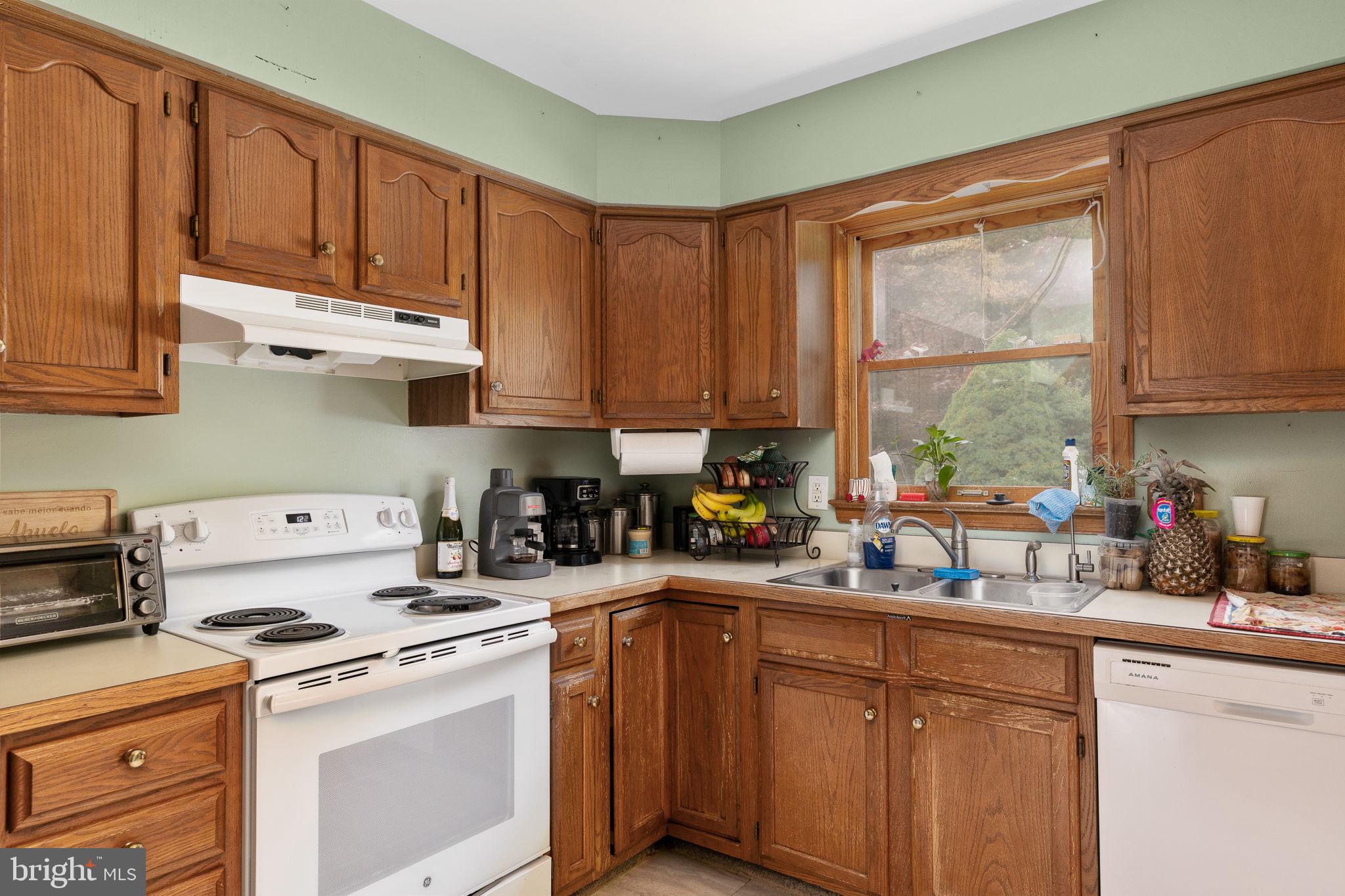 LEAVELLS CROSSING - Residential