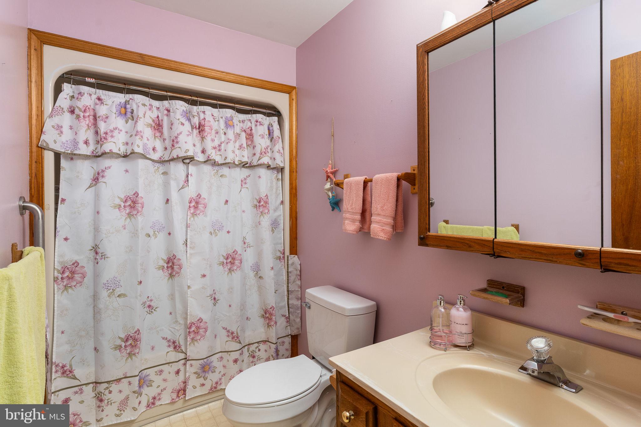 LEAVELLS CROSSING - Residential