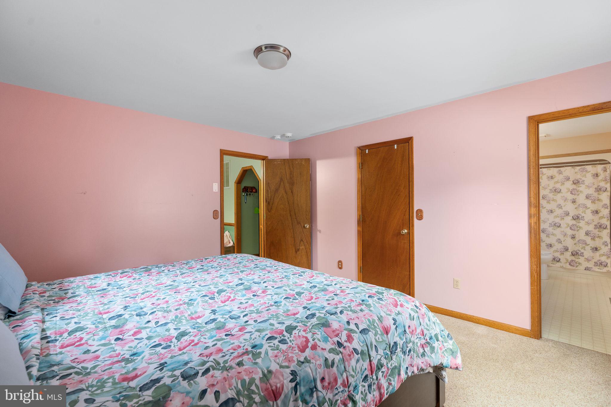 LEAVELLS CROSSING - Residential