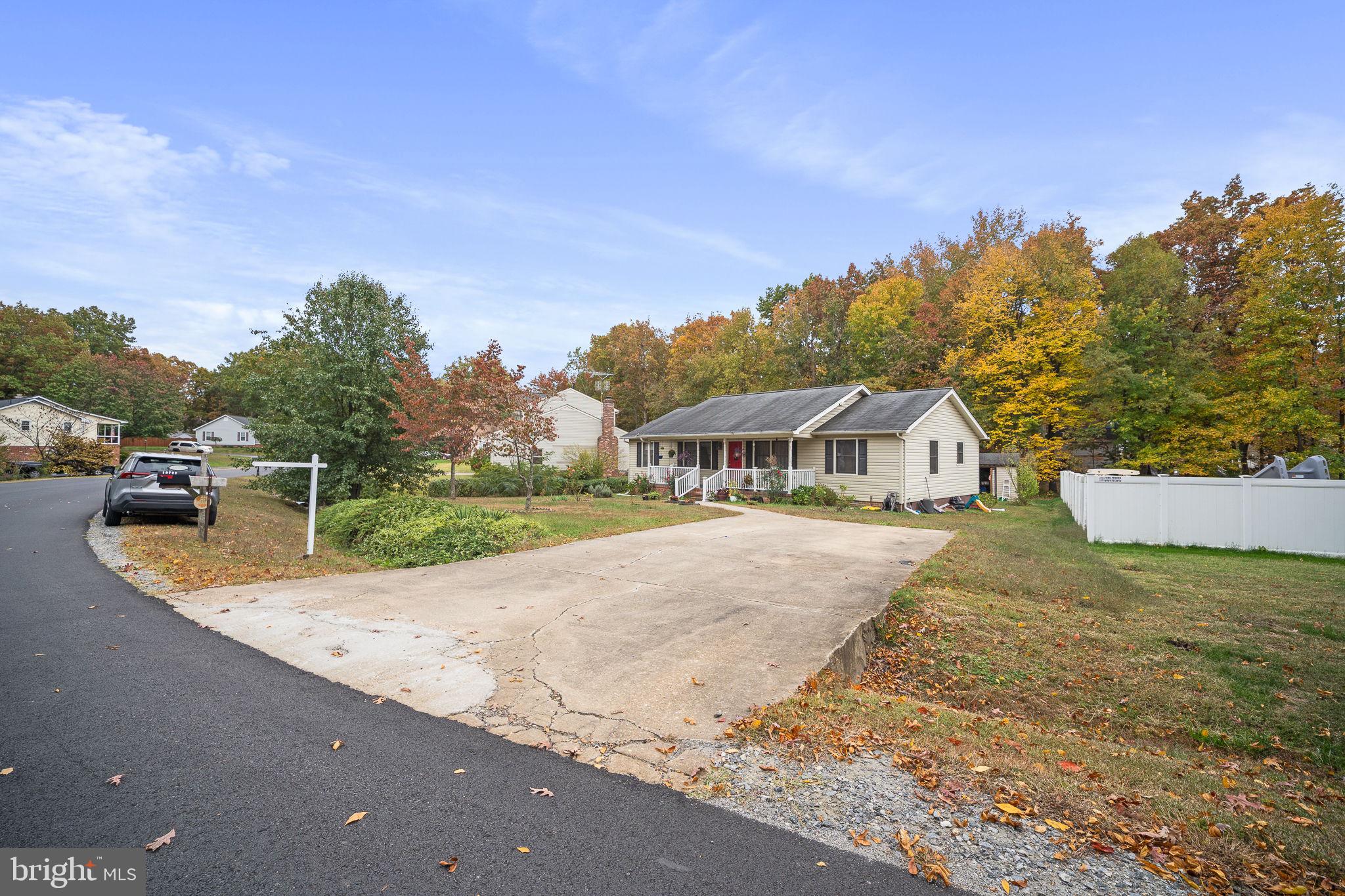 LEAVELLS CROSSING - Residential