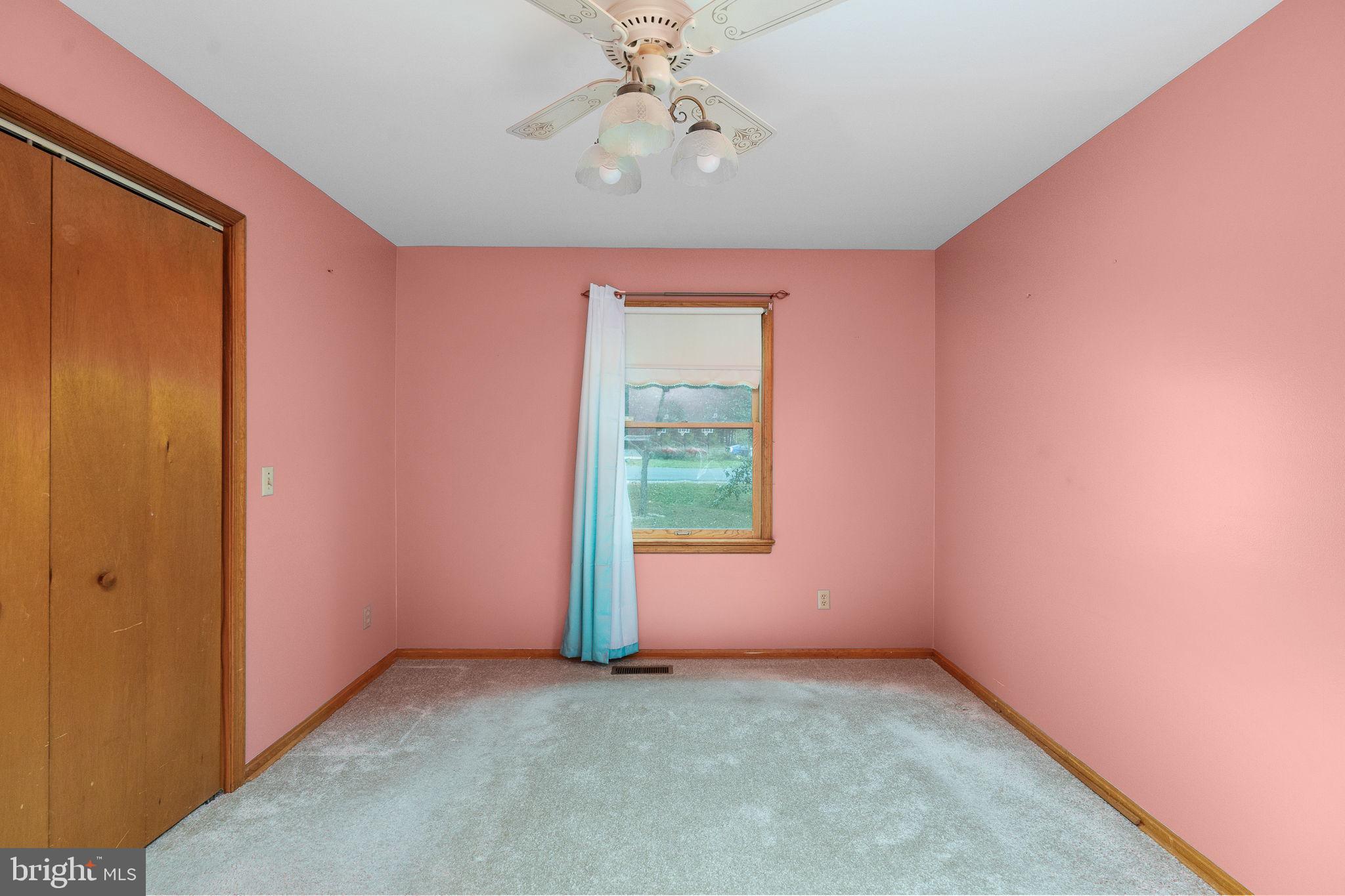 LEAVELLS CROSSING - Residential