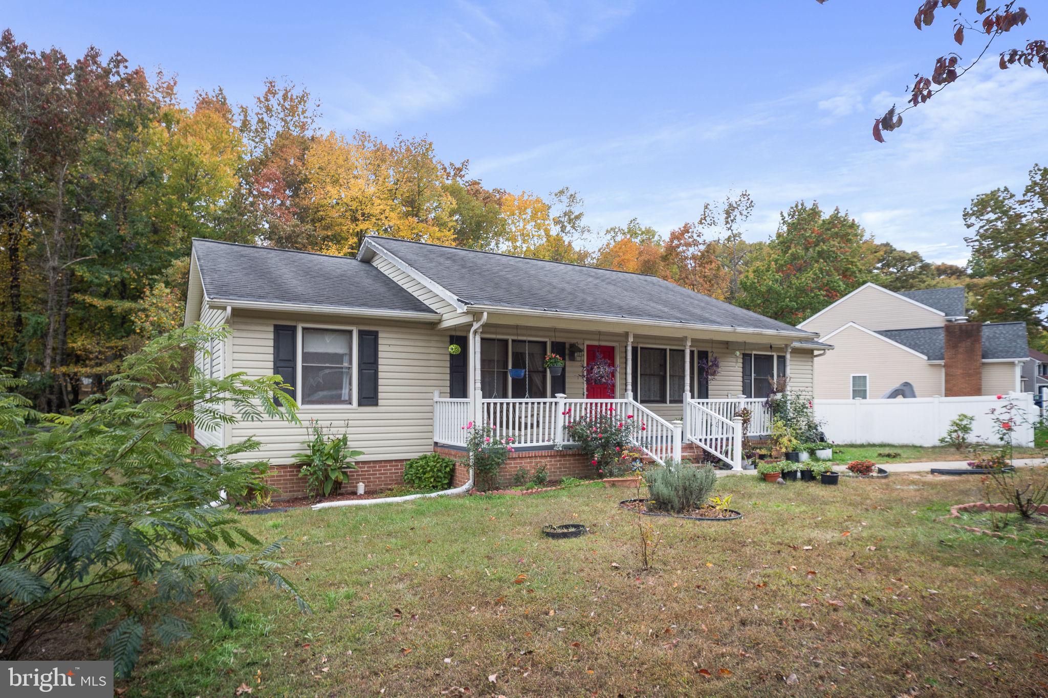 LEAVELLS CROSSING - Residential