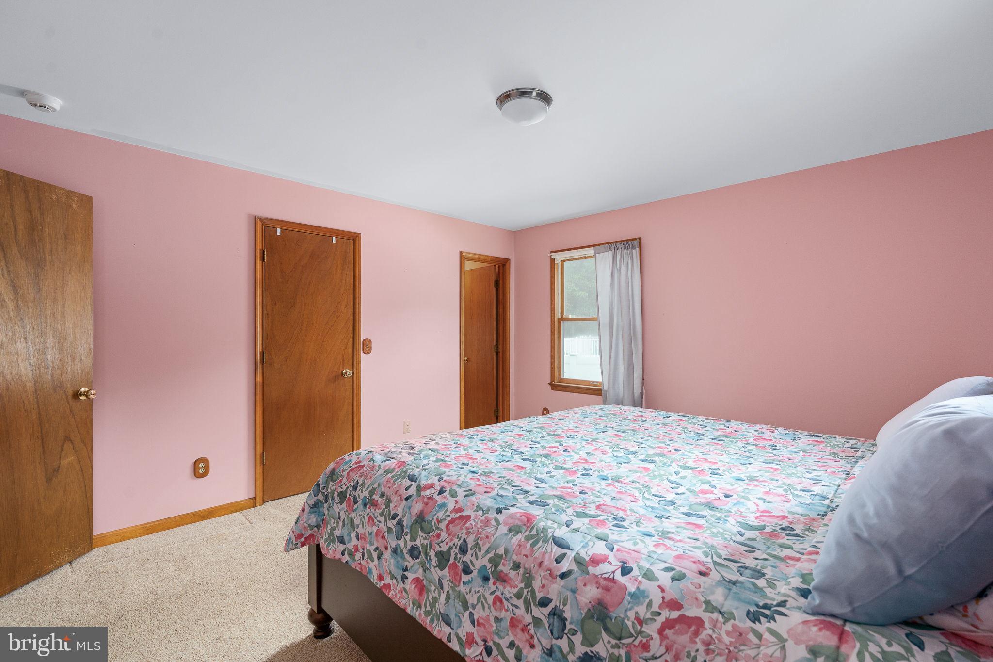 LEAVELLS CROSSING - Residential