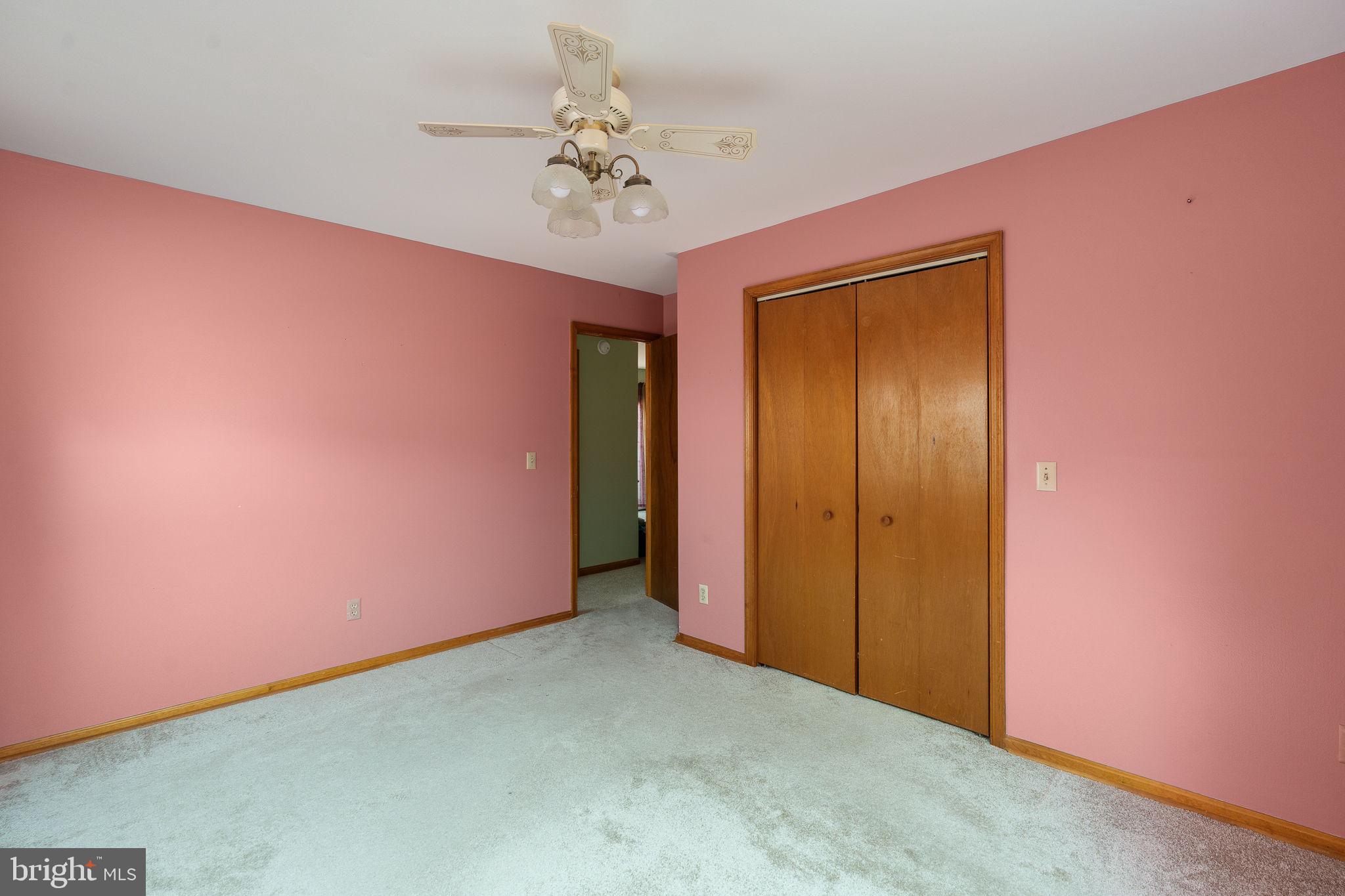 LEAVELLS CROSSING - Residential