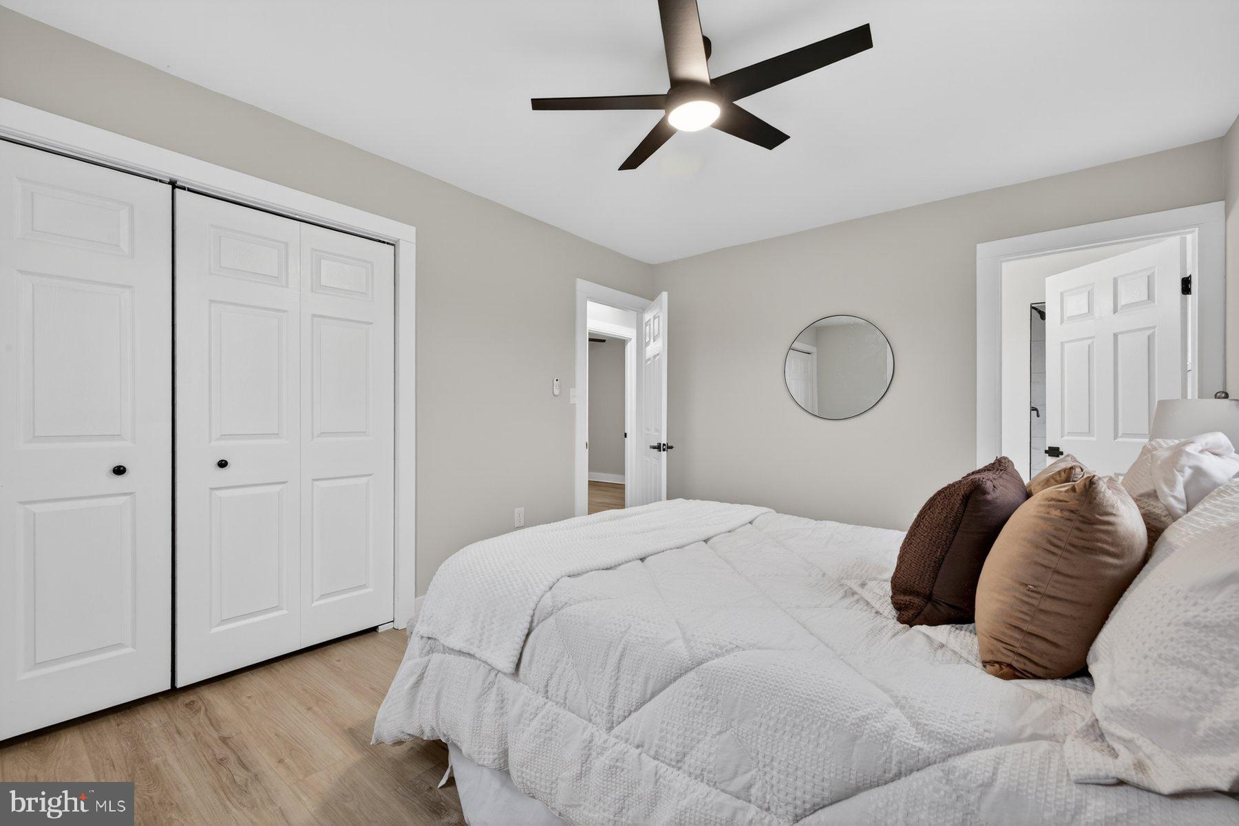 CLINTON - Residential