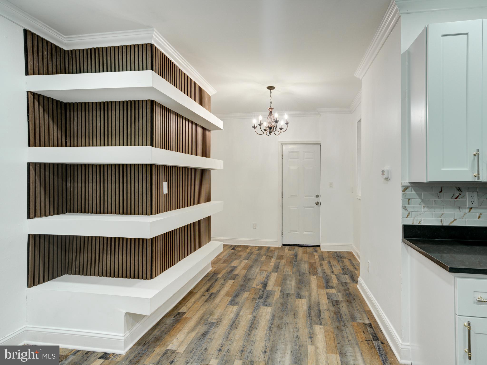 PHILADELPHIA (WEST) - Residential