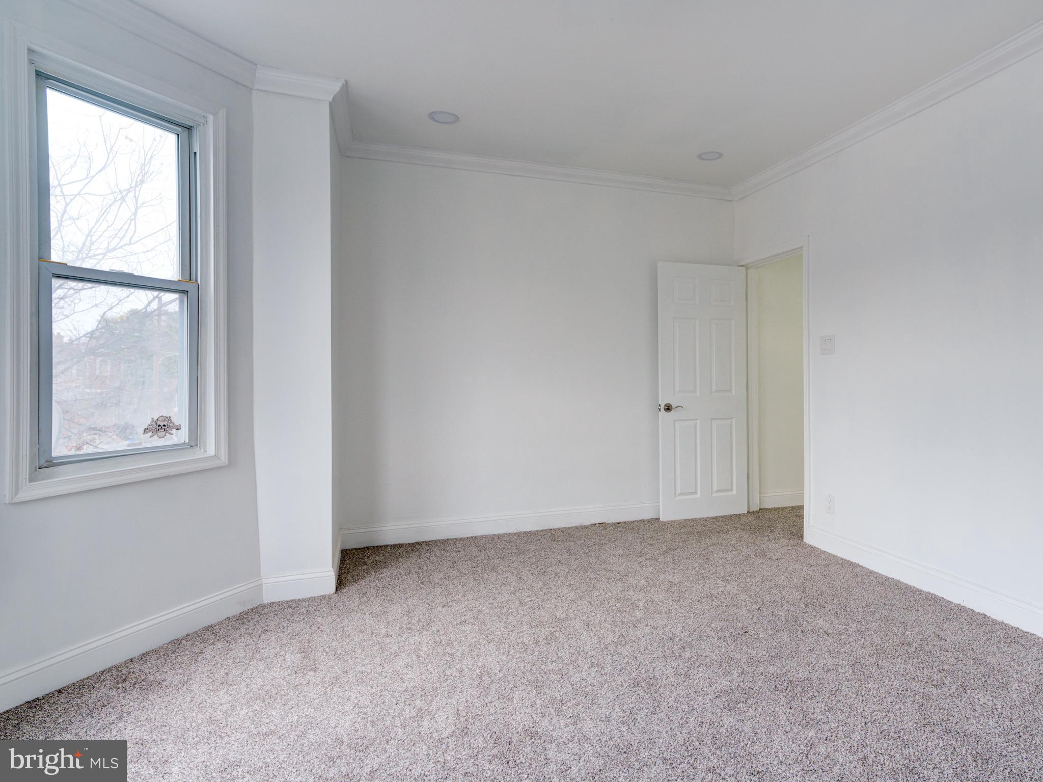 PHILADELPHIA (WEST) - Residential