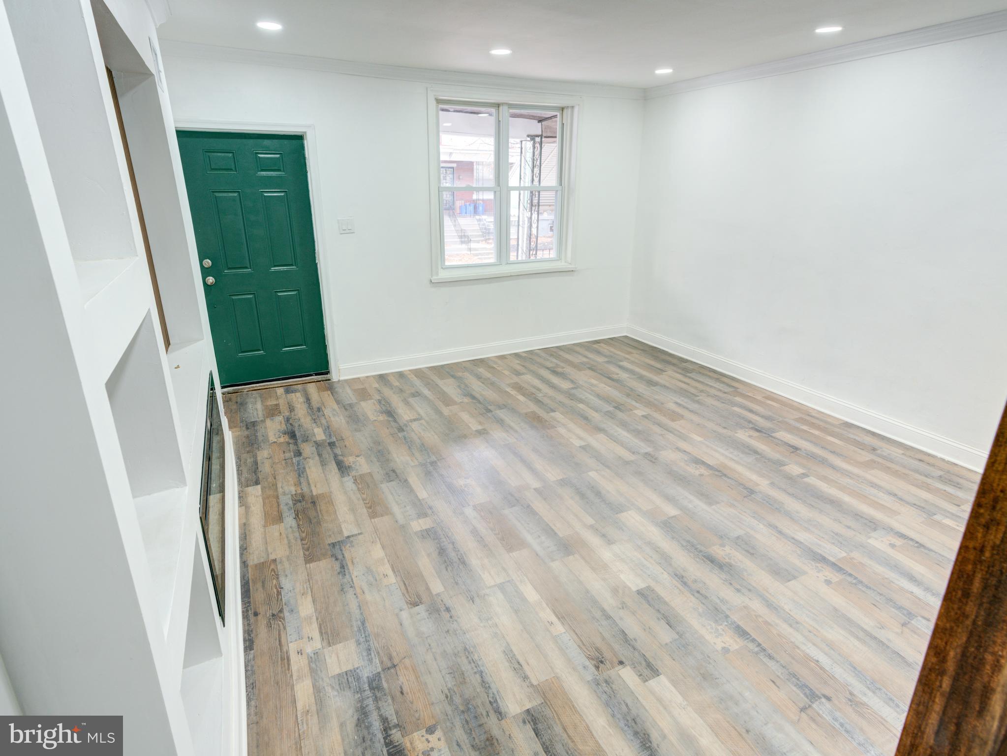 533 S CONESTOGA STREET