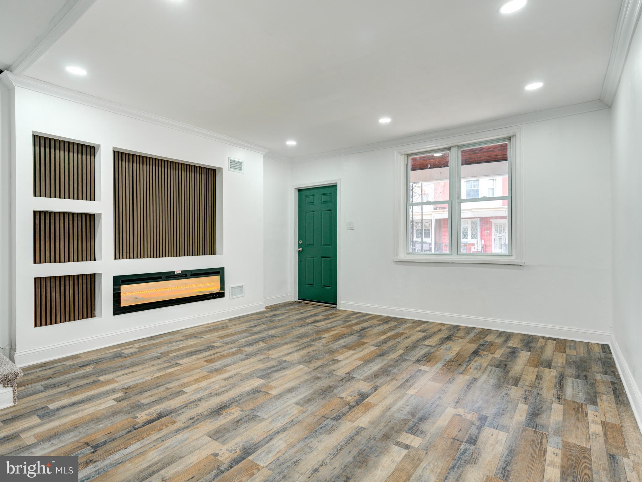 533 S CONESTOGA STREET