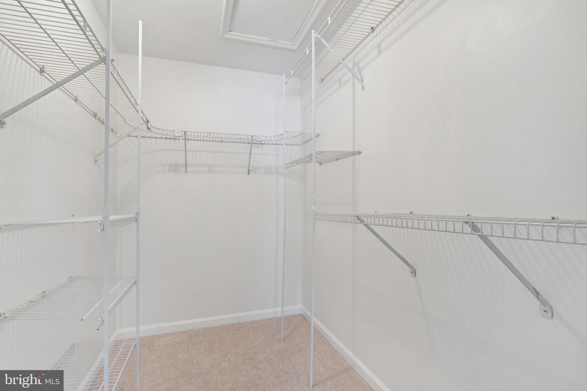 LEESBURG GATEWAY - Residential