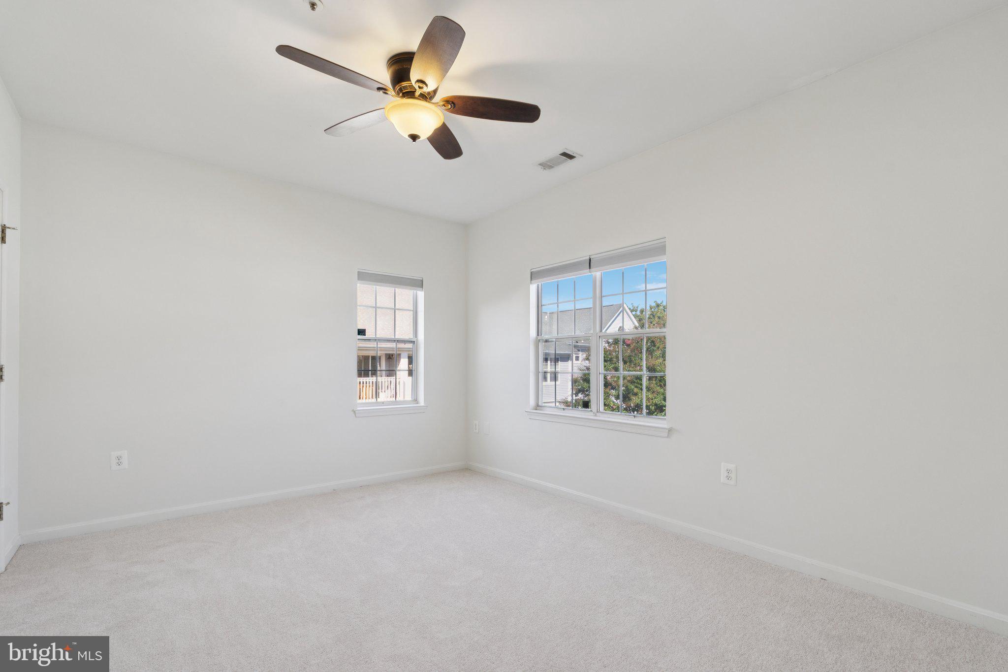 LEESBURG GATEWAY - Residential