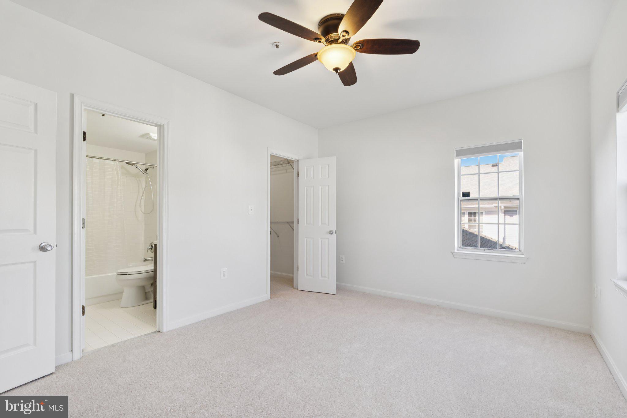 LEESBURG GATEWAY - Residential