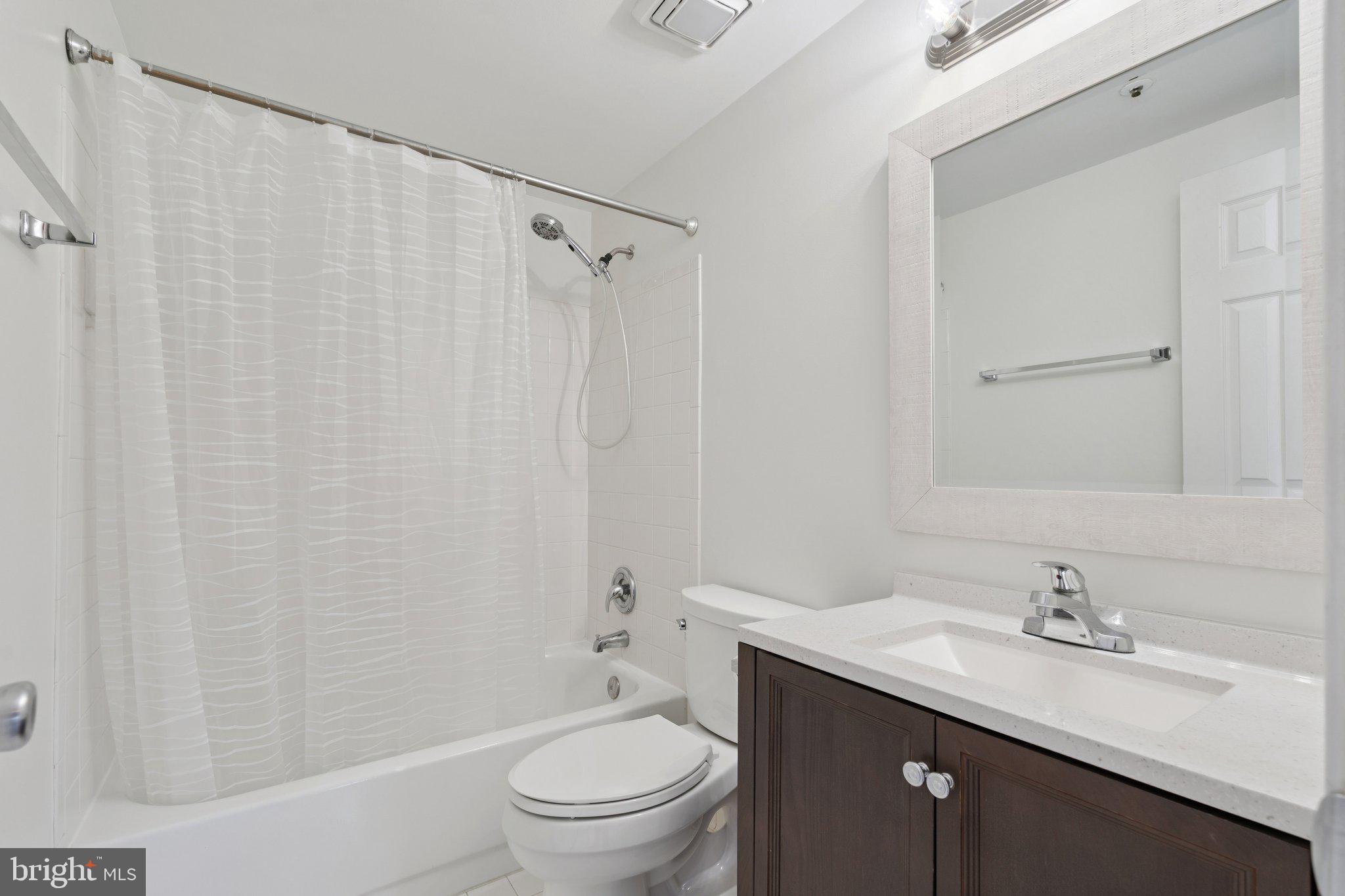 LEESBURG GATEWAY - Residential