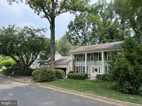 10724 BEAR OAK COURT BURKE VA 22015