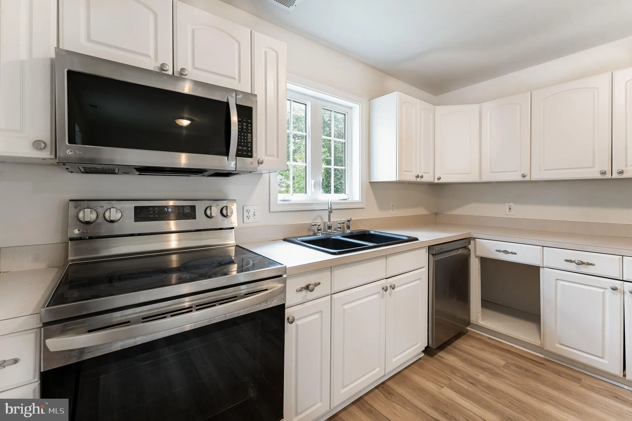 Fredericksburg, Virginia 22405, United States, 3 Bedrooms Bedrooms, ,2 BathroomsBathrooms,Residential,Active,161260