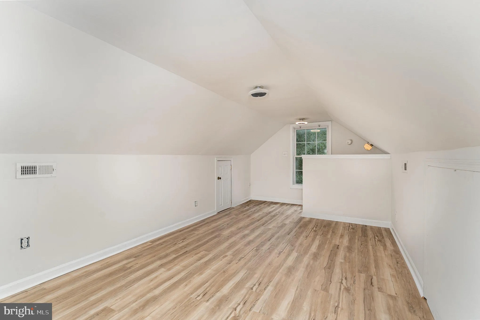 Fredericksburg, Virginia 22405, United States, 3 Bedrooms Bedrooms, ,2 BathroomsBathrooms,Residential,Active,161260