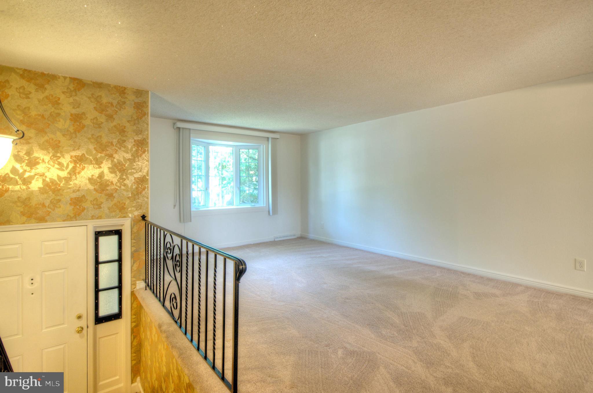 425 STANFORD AVENUE