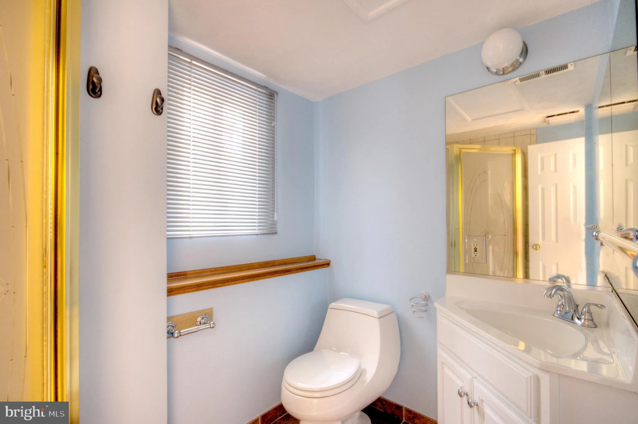 Turnersville, New Jersey 08012, United States, 4 Bedrooms Bedrooms, ,2 BathroomsBathrooms,Residential,Active,166838