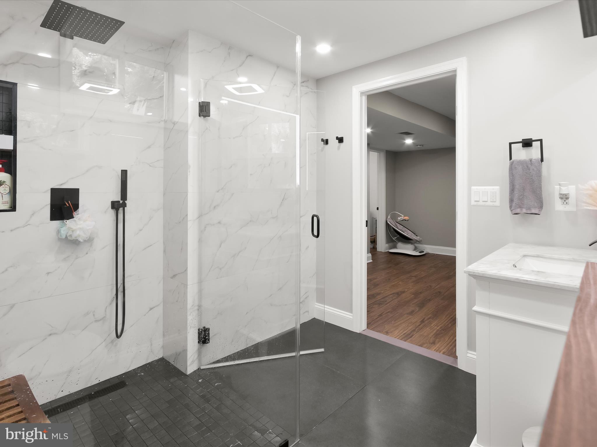 HILLCREST HEIGHTS - Residential