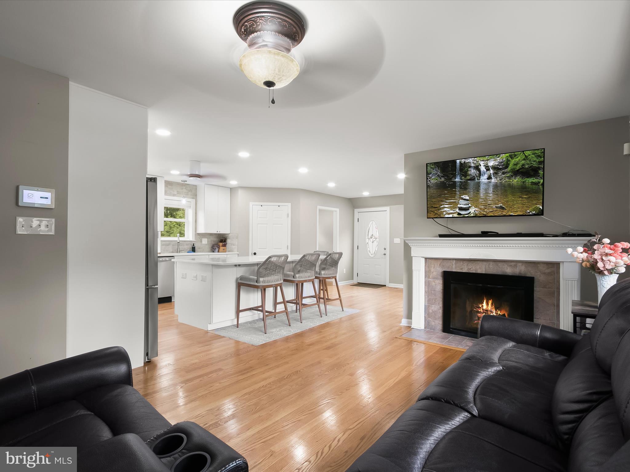 HILLCREST HEIGHTS - Residential