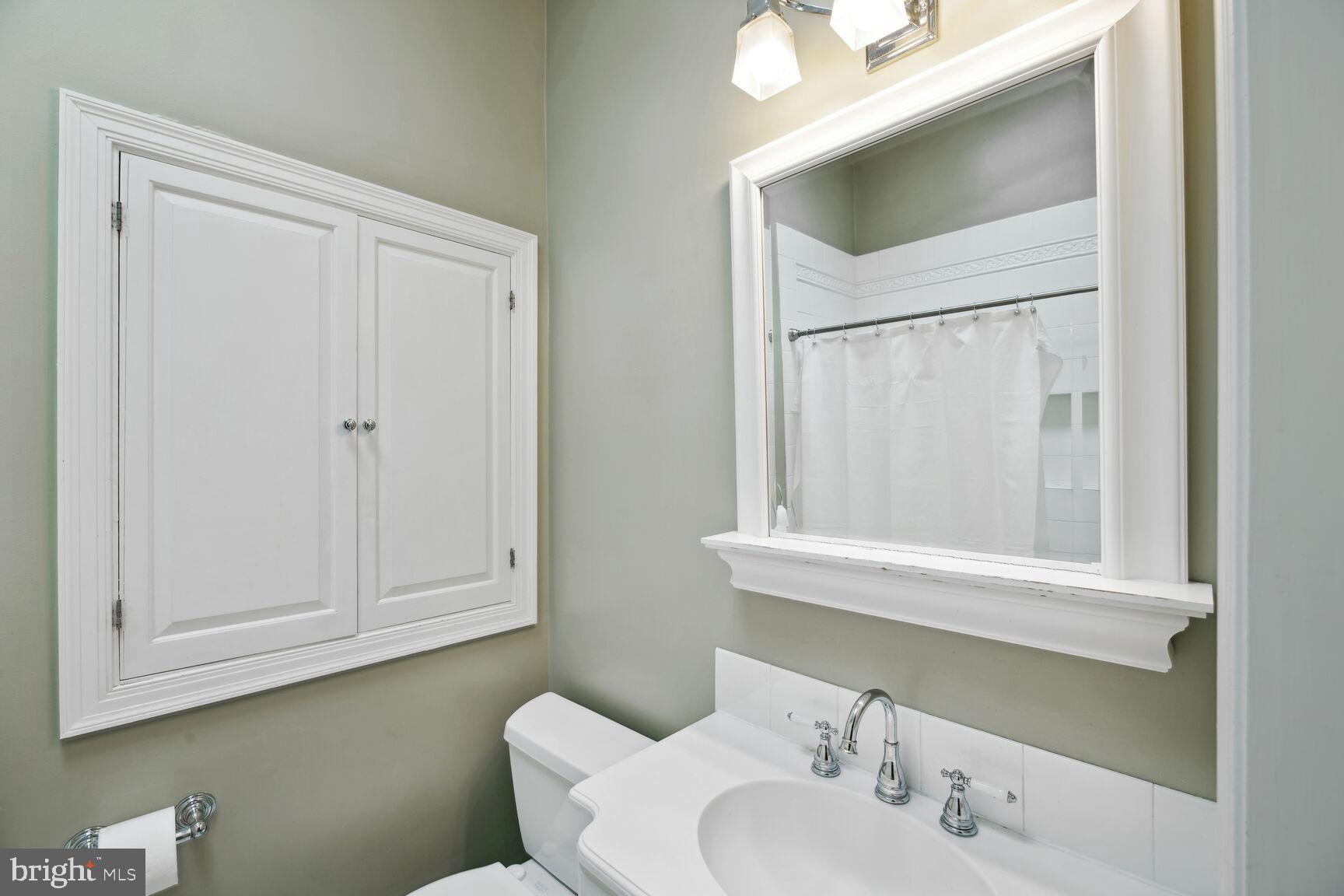 BEVERLEY HILLS - Residential