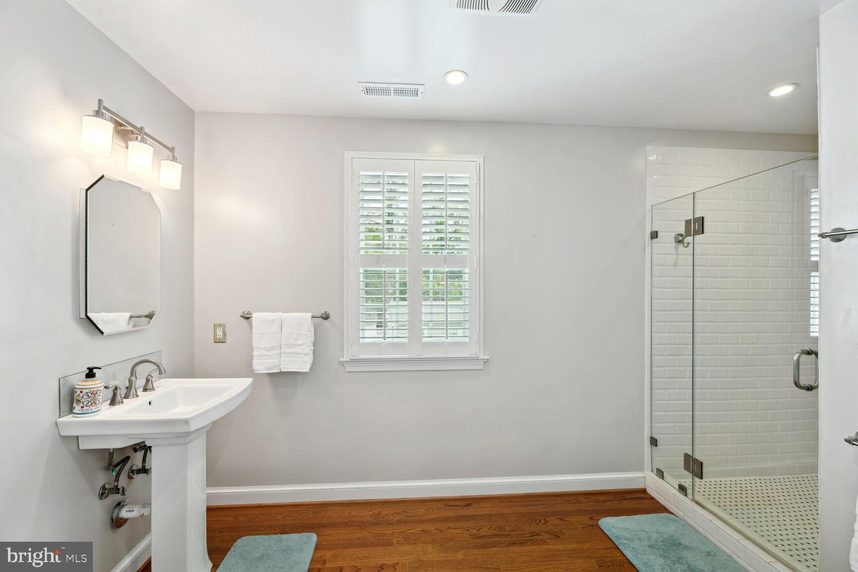 BEVERLEY HILLS - Residential