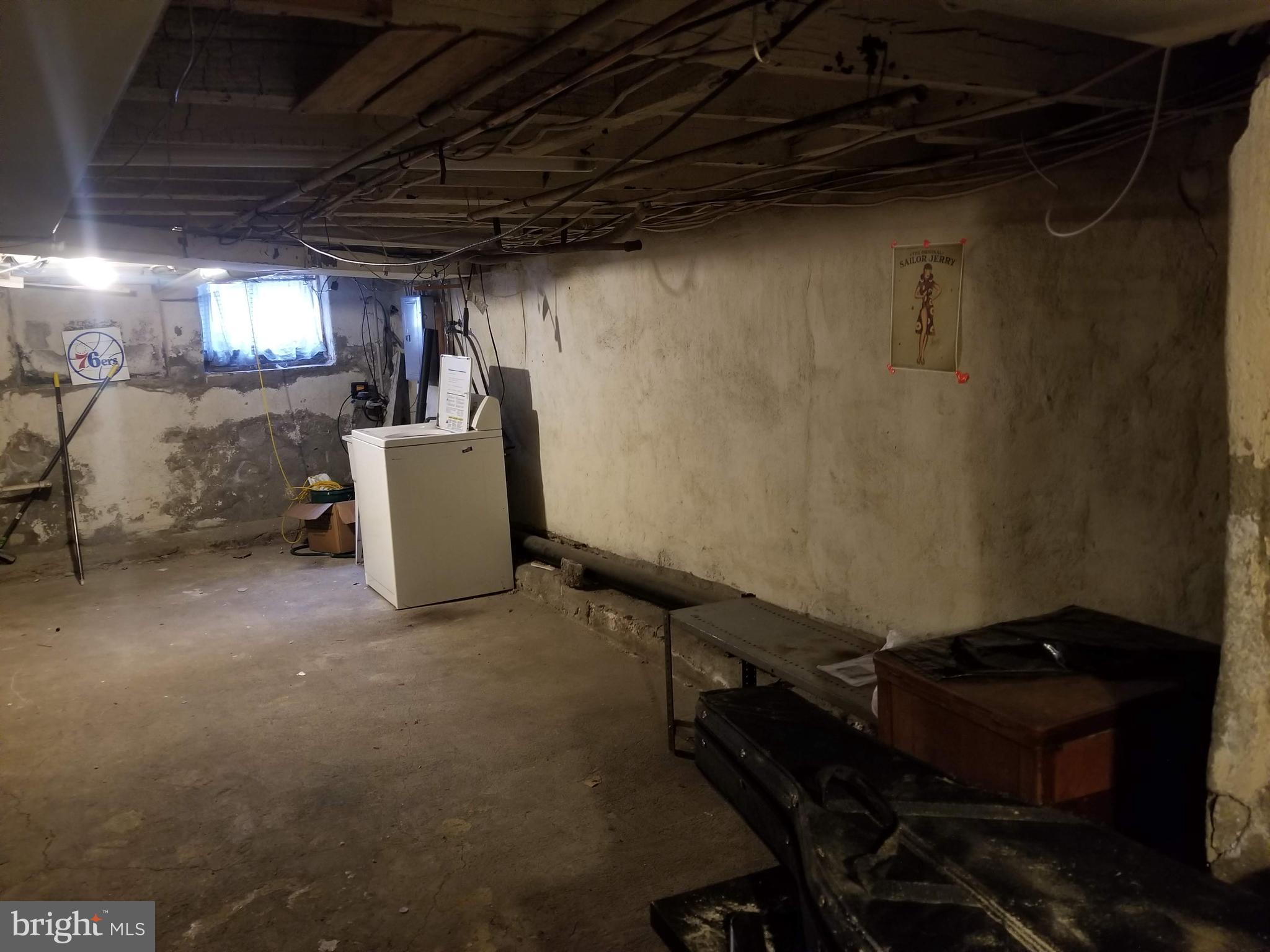 WHITMAN - Residential Lease