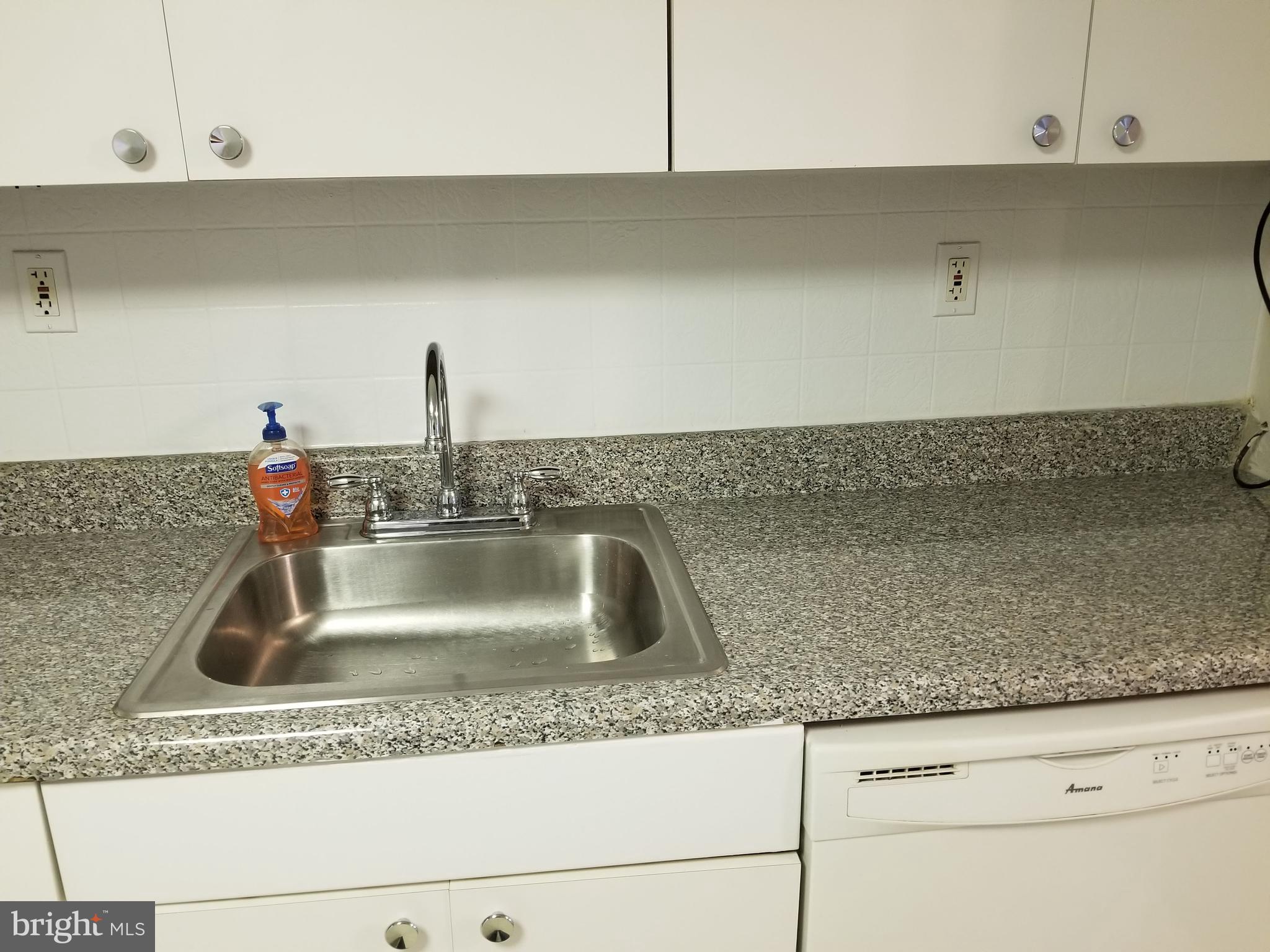 WHITMAN - Residential Lease