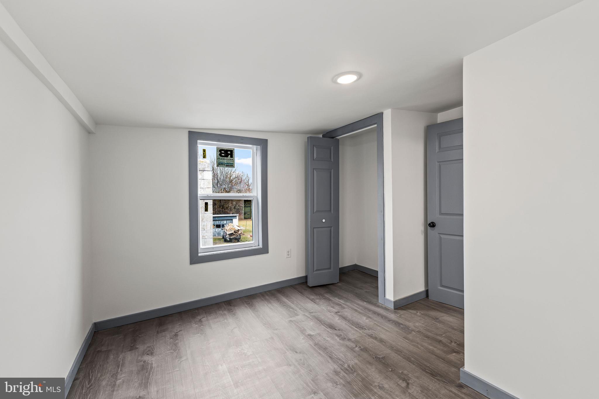 NONE, RURAL - Residential